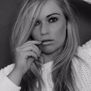 Meet your Posher, Janina